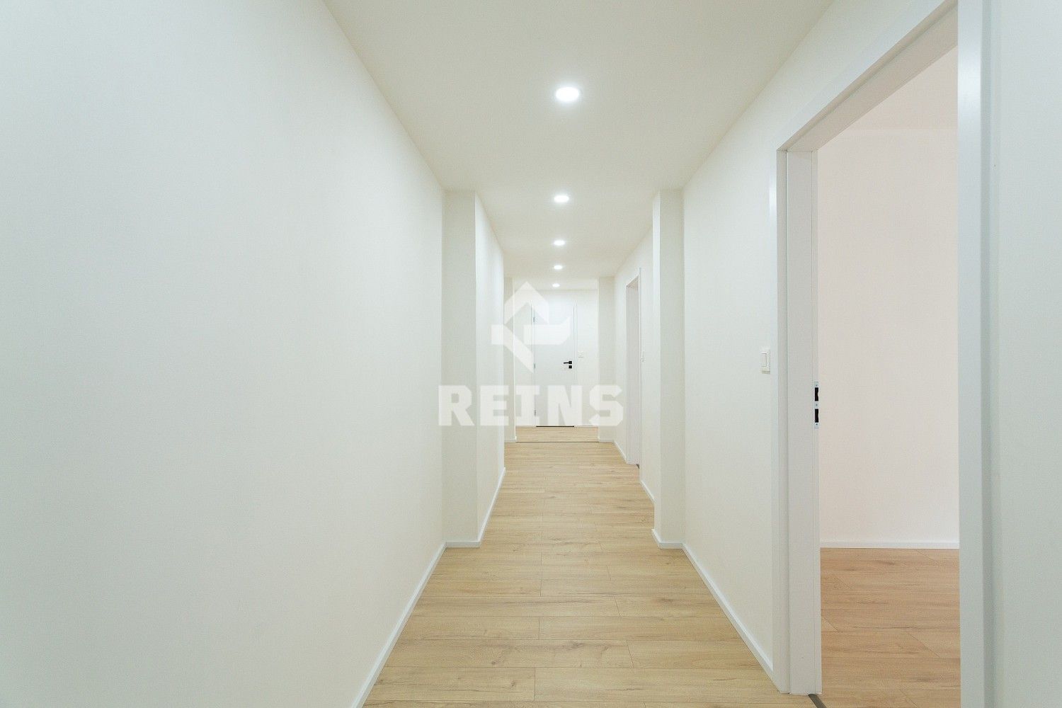 3+kk, Štěchovická, Praha 10 - Strašnice, 70 m² - 2