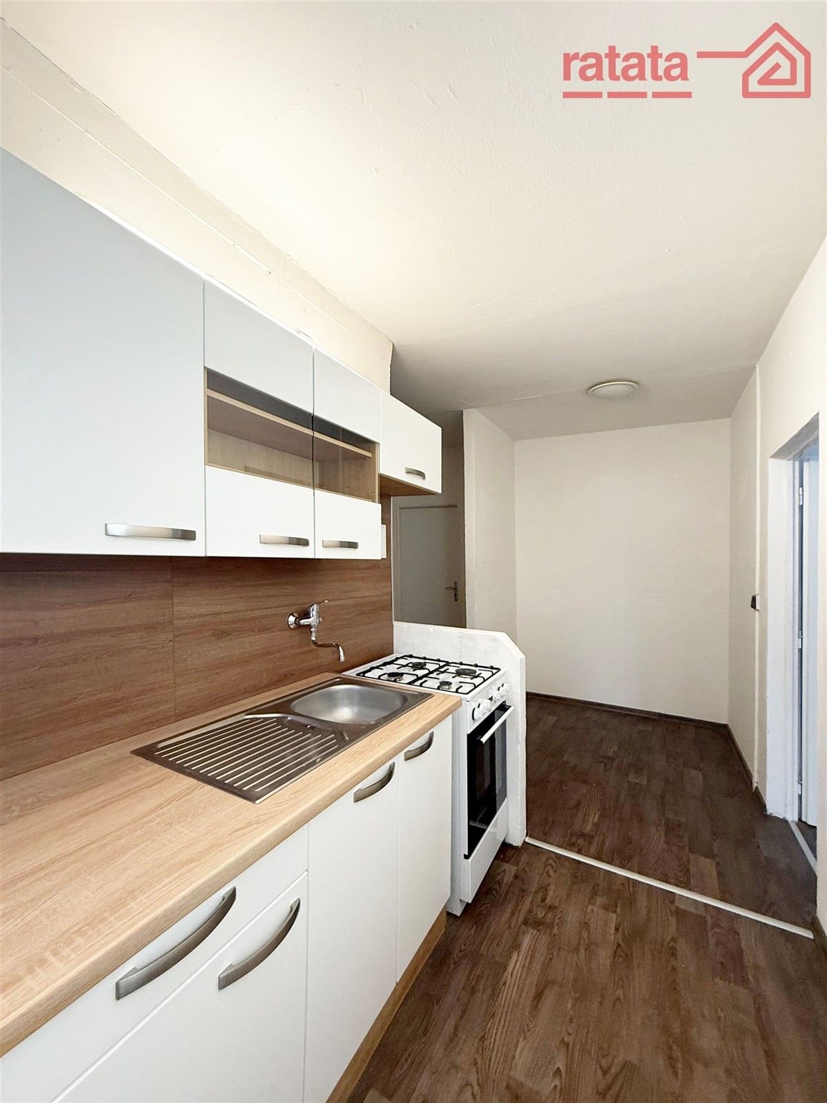 3+1, Školní, Klášterec nad Ohří, 66 m²