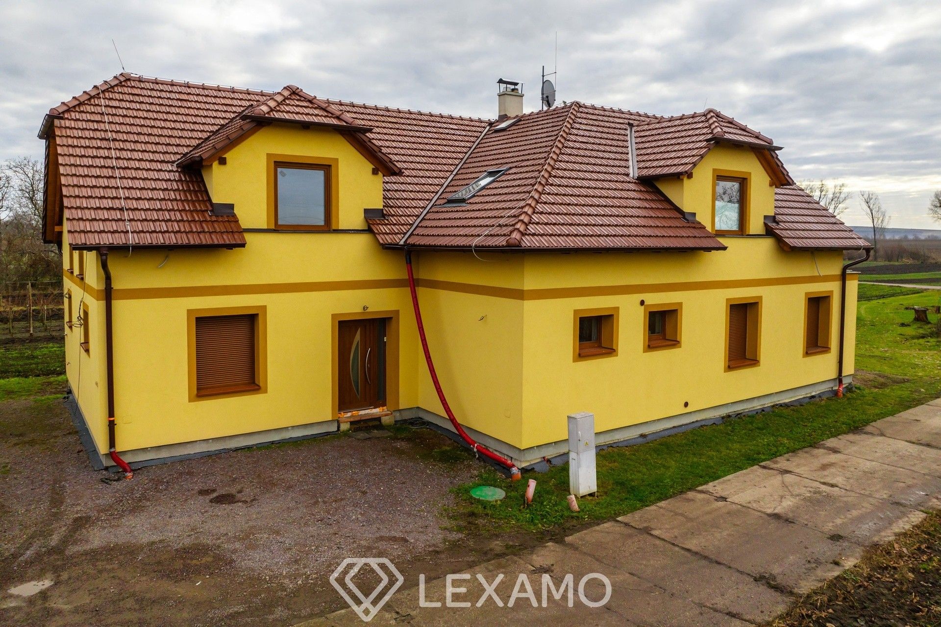 Prodej dům - Vrbovec, 295 m²