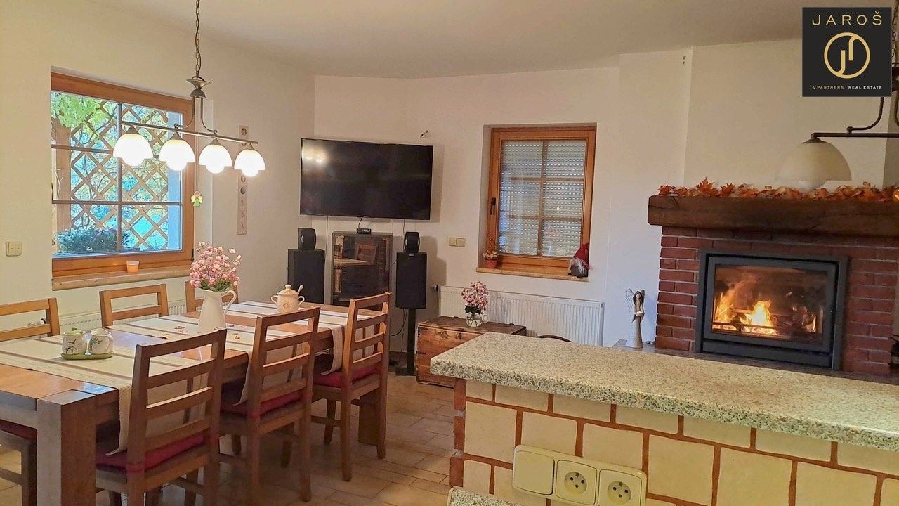 Prodej rodinný dům - Nová, Kyselka, 240 m²