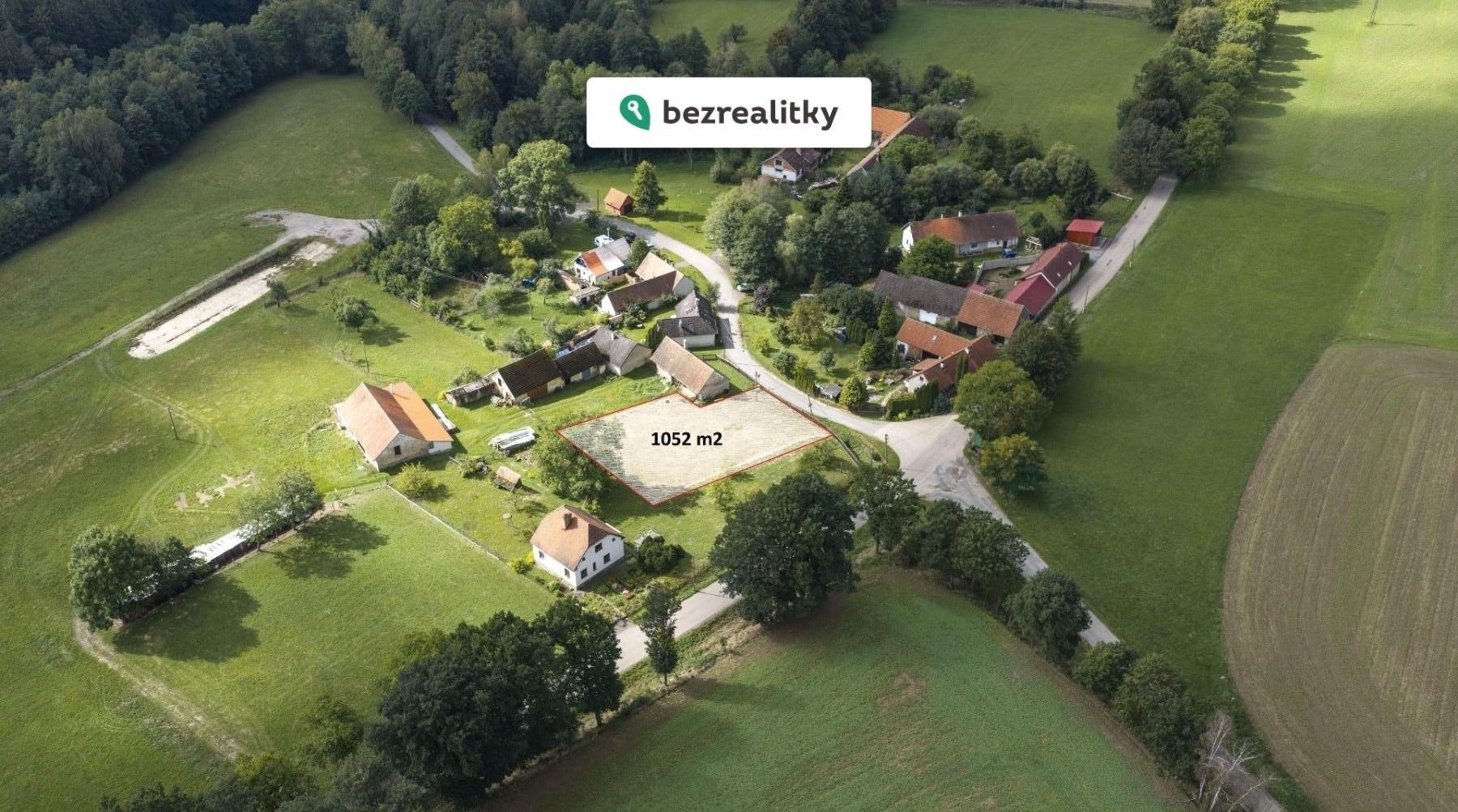 Pozemek pro bydlení, 1 052 m²