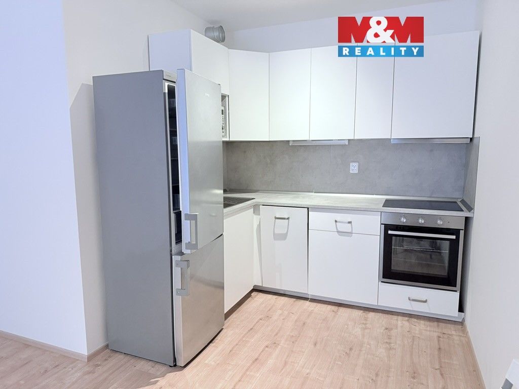 2+kk, Čakovická, Praha, 55 m²