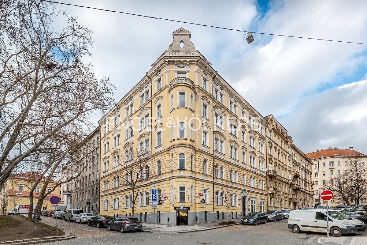 Kanceláře, Čermákova 1314, Praha, 170 m²