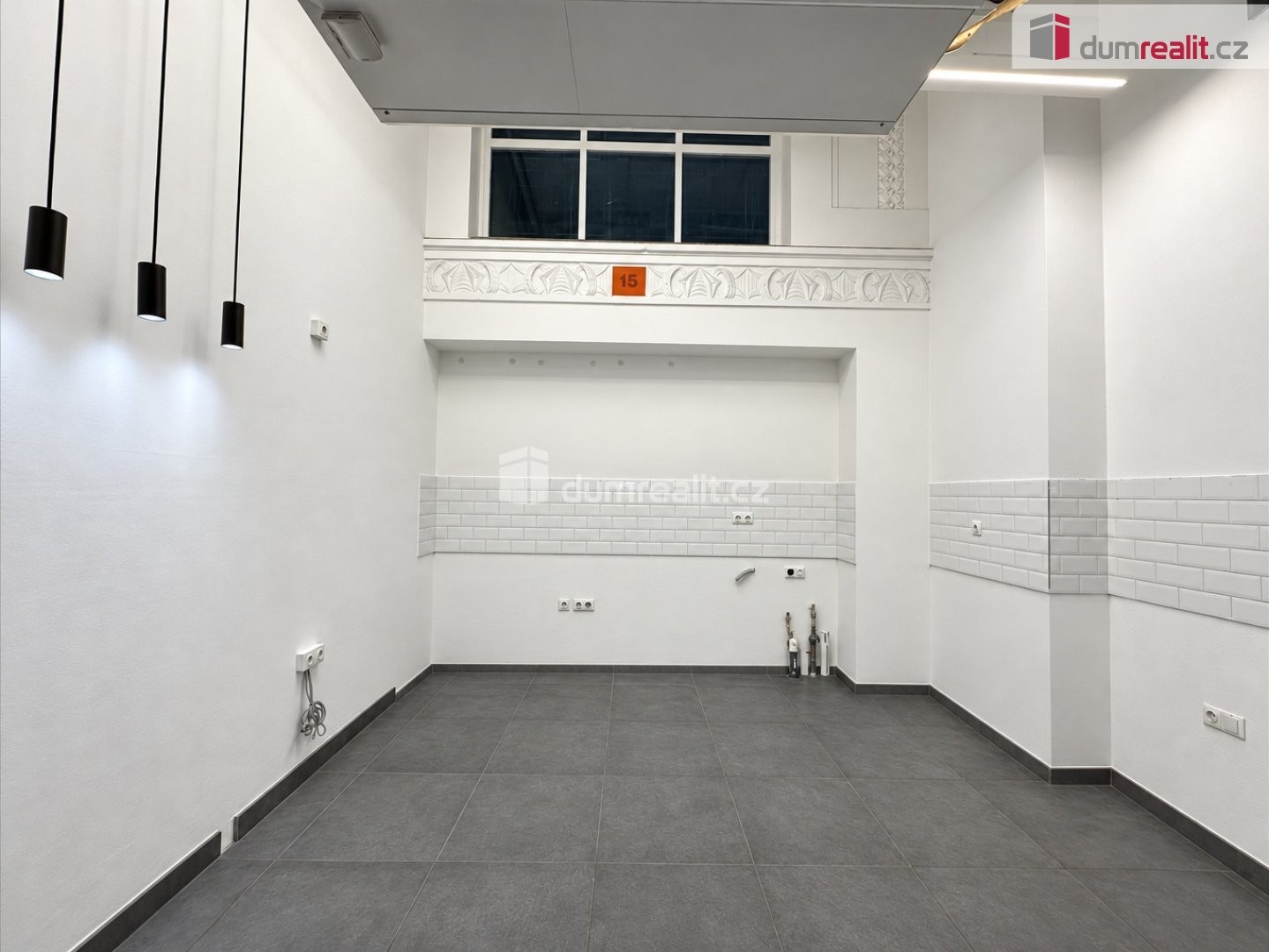 Obchodní prostory, Nádražní, Brno, 14 m² - 1