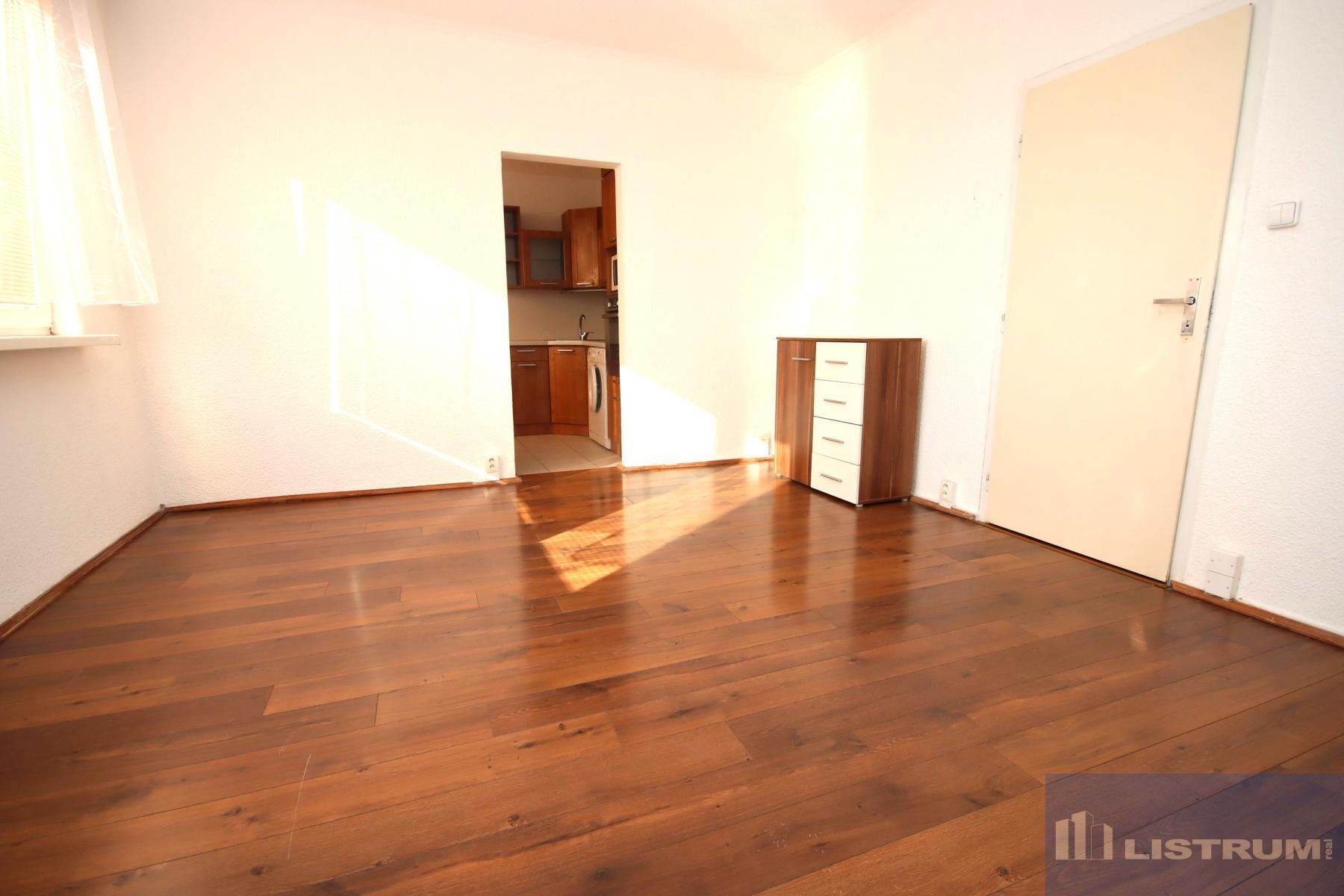 Pronájem byt 2+1 - Kysucká, Český Těšín, 44 m² - 5