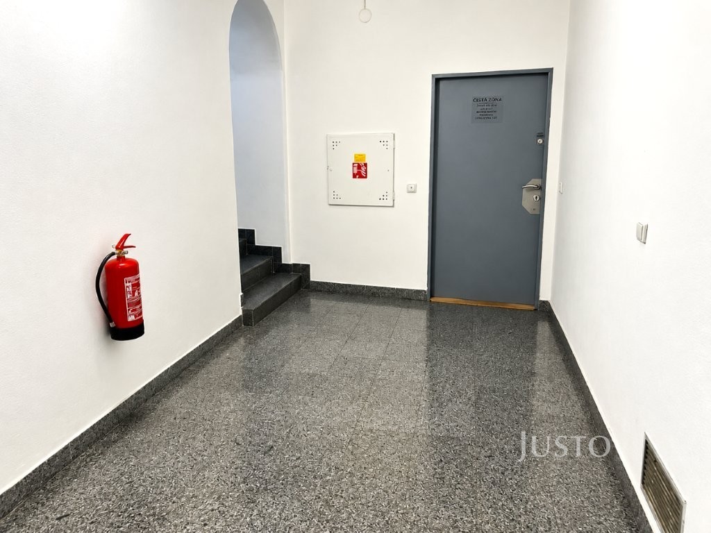 Pronájem kancelář - Chelčického 52, Písek Vnitřní Město, 37 m² - 2