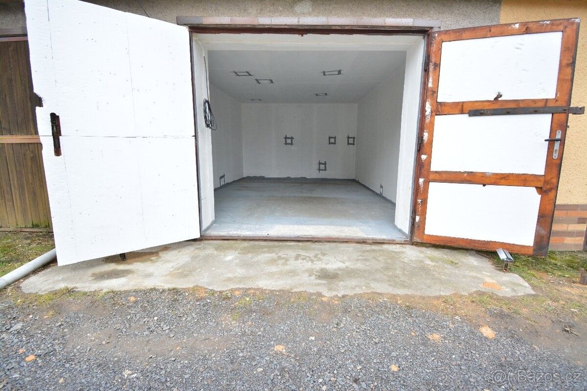 Prodej garáž - Toužim, 364 01, 24 m²