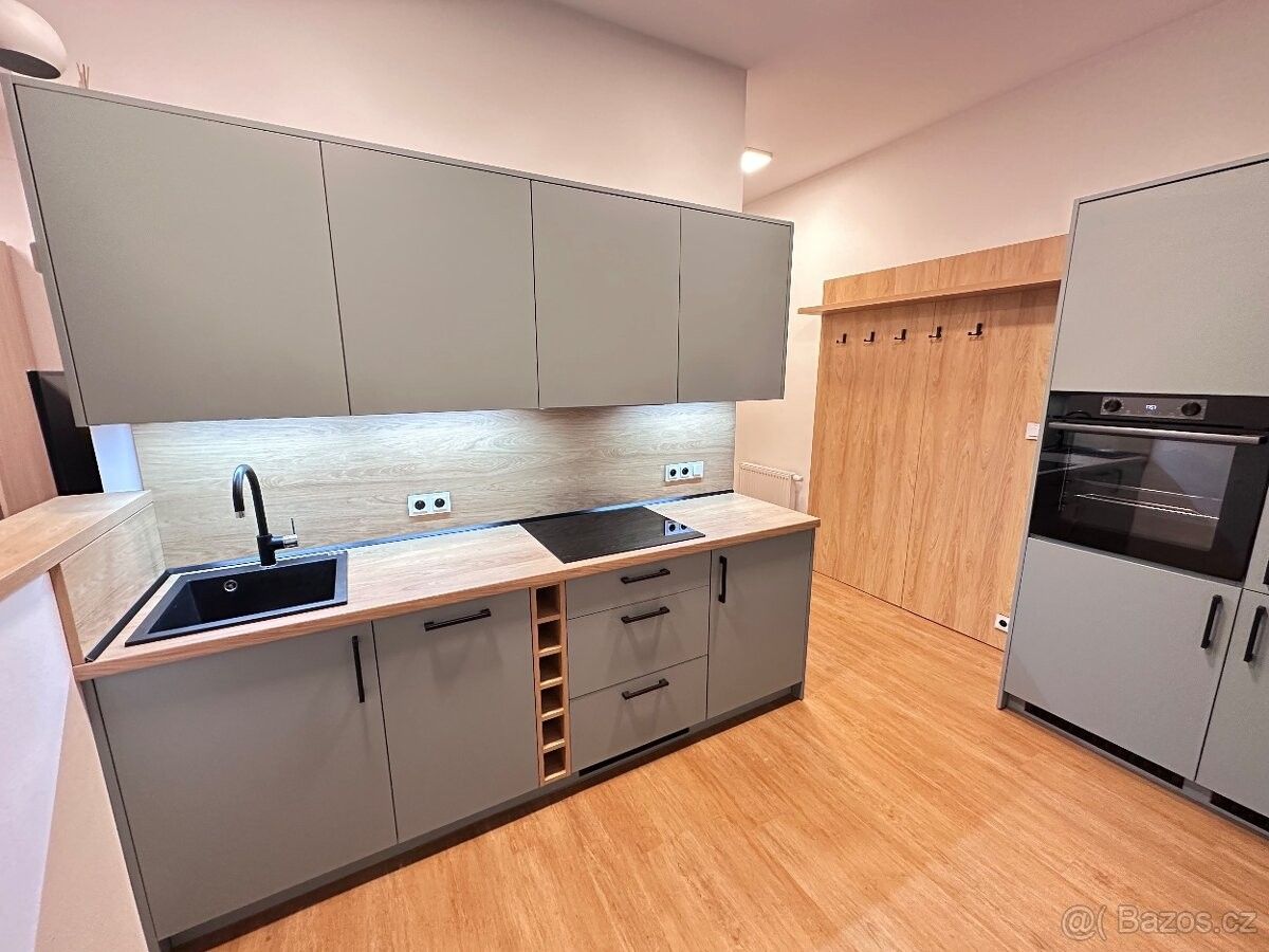 Byty, České Budějovice, 370 06