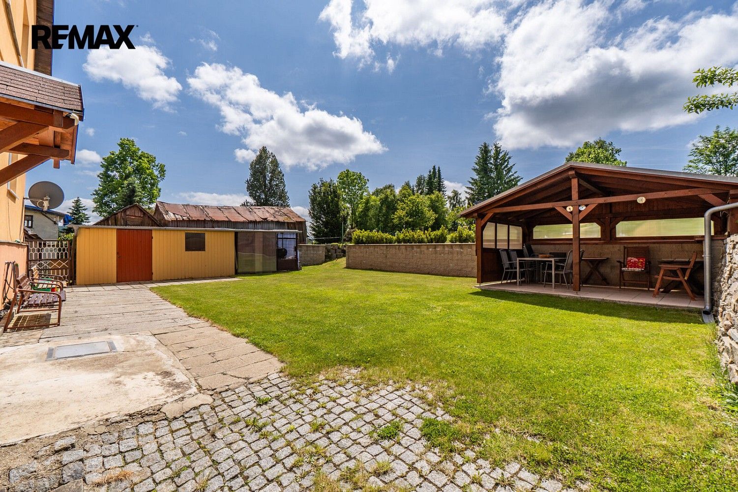 Rodinné domy, Nerudova, Vejprty, okres Chomutov, 328 m² - 2