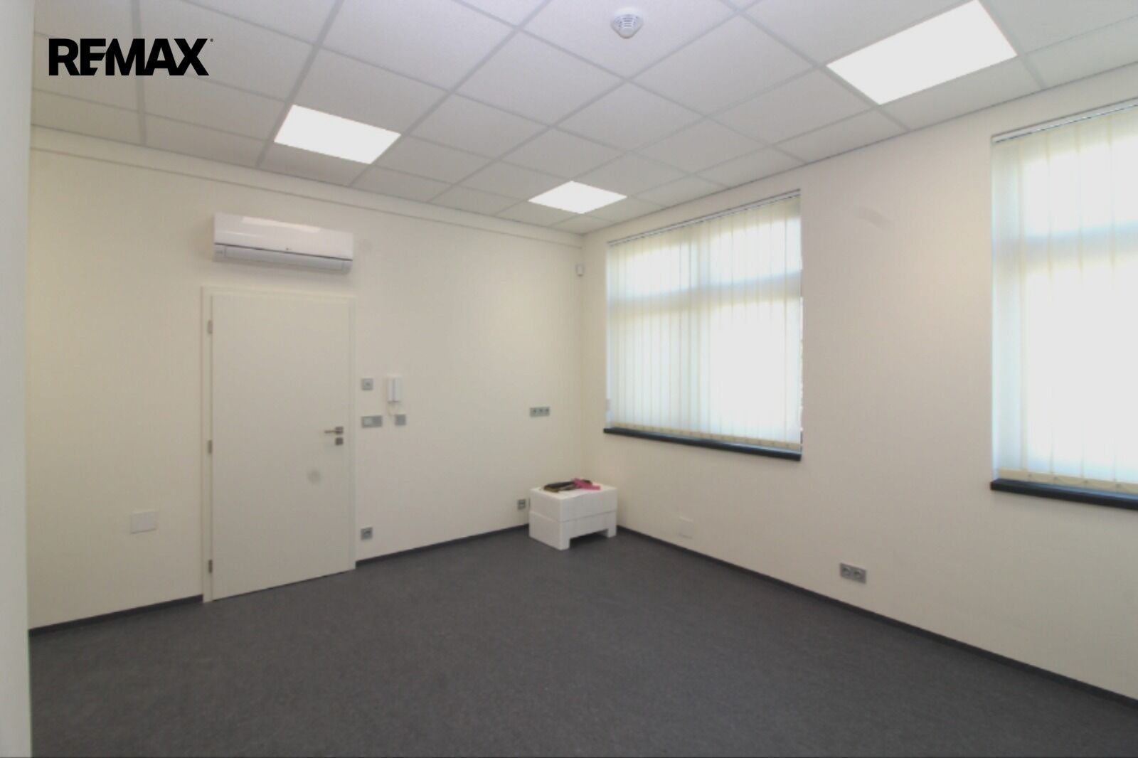 Ostatní, Náchodská , Praha Horní Počernice, 20 m² - 2