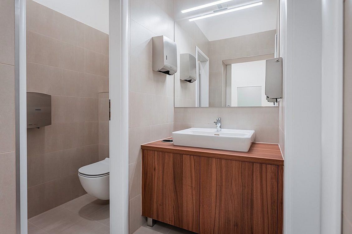Pronájem kancelář - Praha, 146 m² - 5