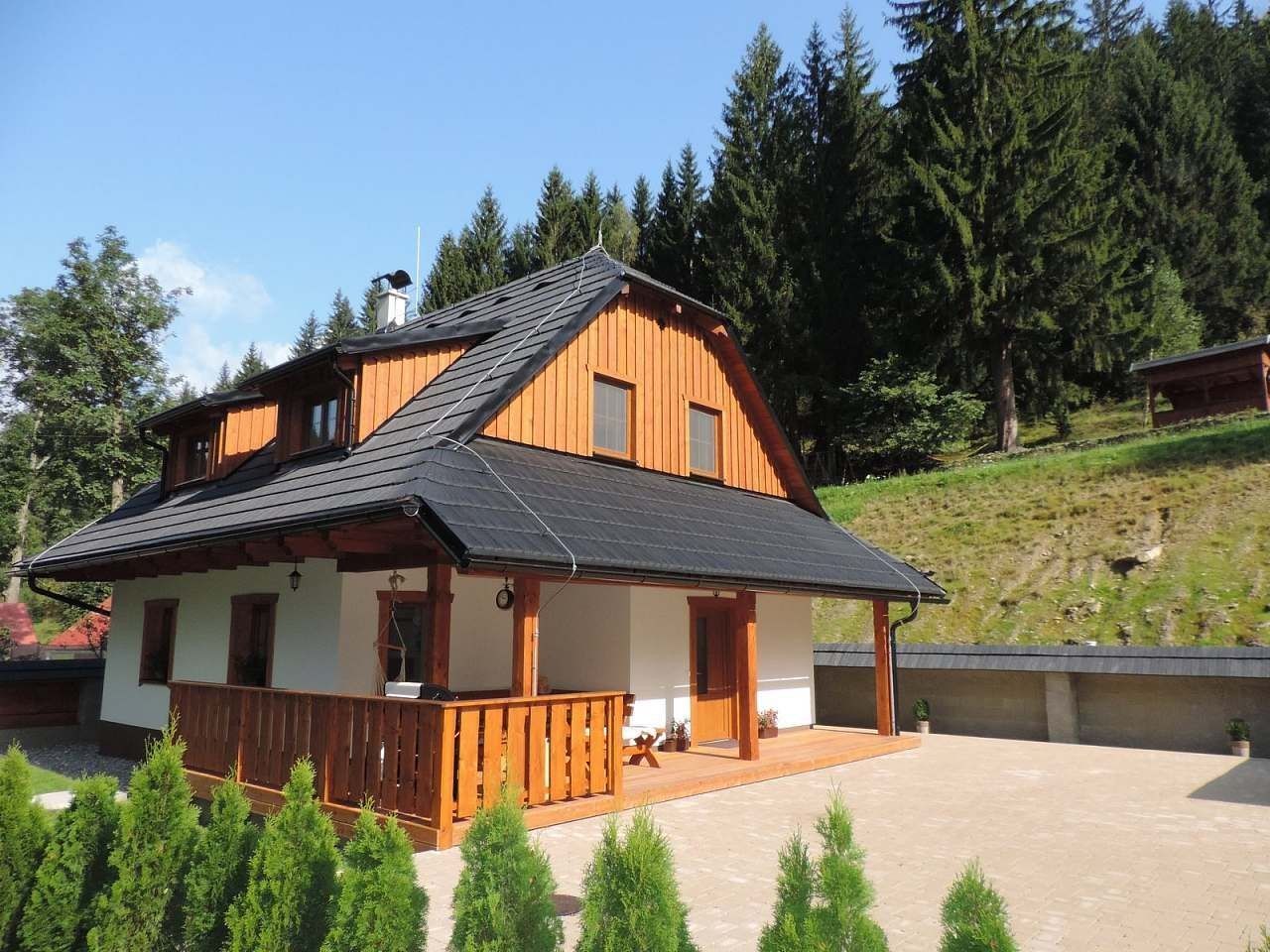 Chaty, Velké Karlovice, Zlínský kraj - 1
