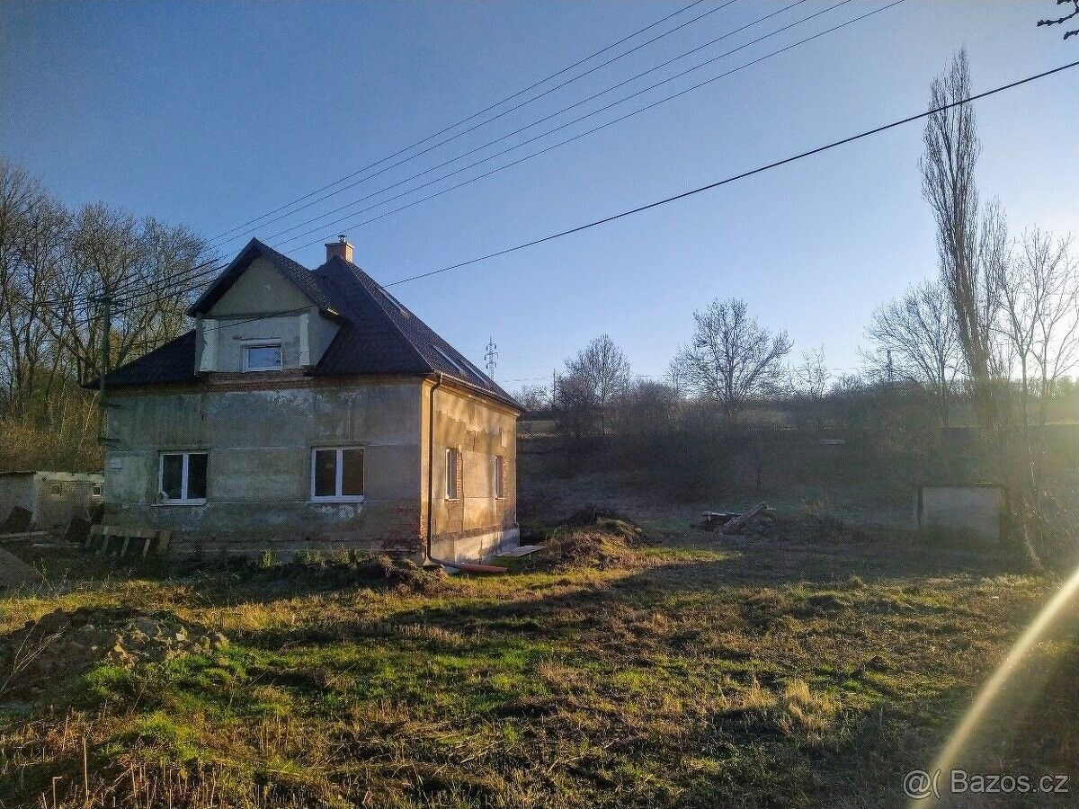 Rodinné domy, Chomutov, 430 03