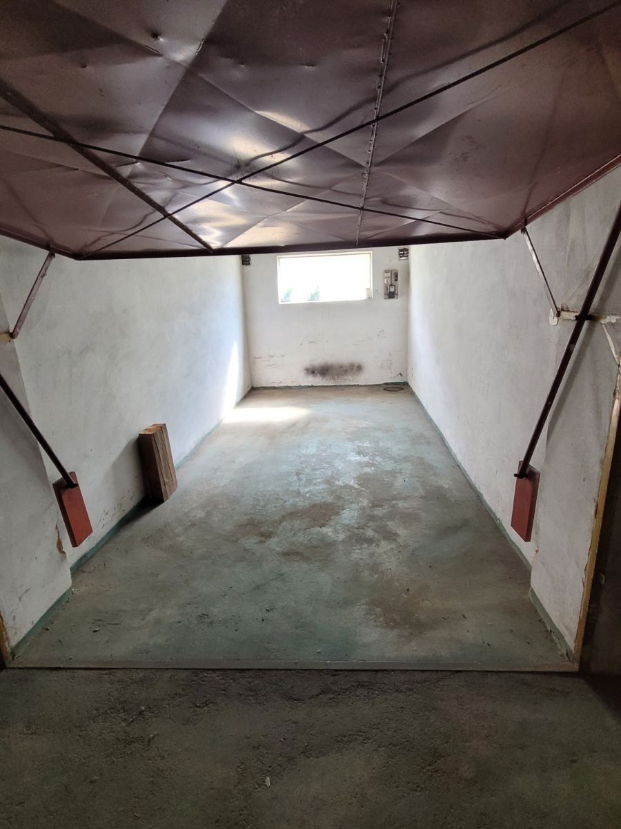 Garáže, Brožíkova, Plzeň - Plzeň, Plzeňský kraj, 14 m²