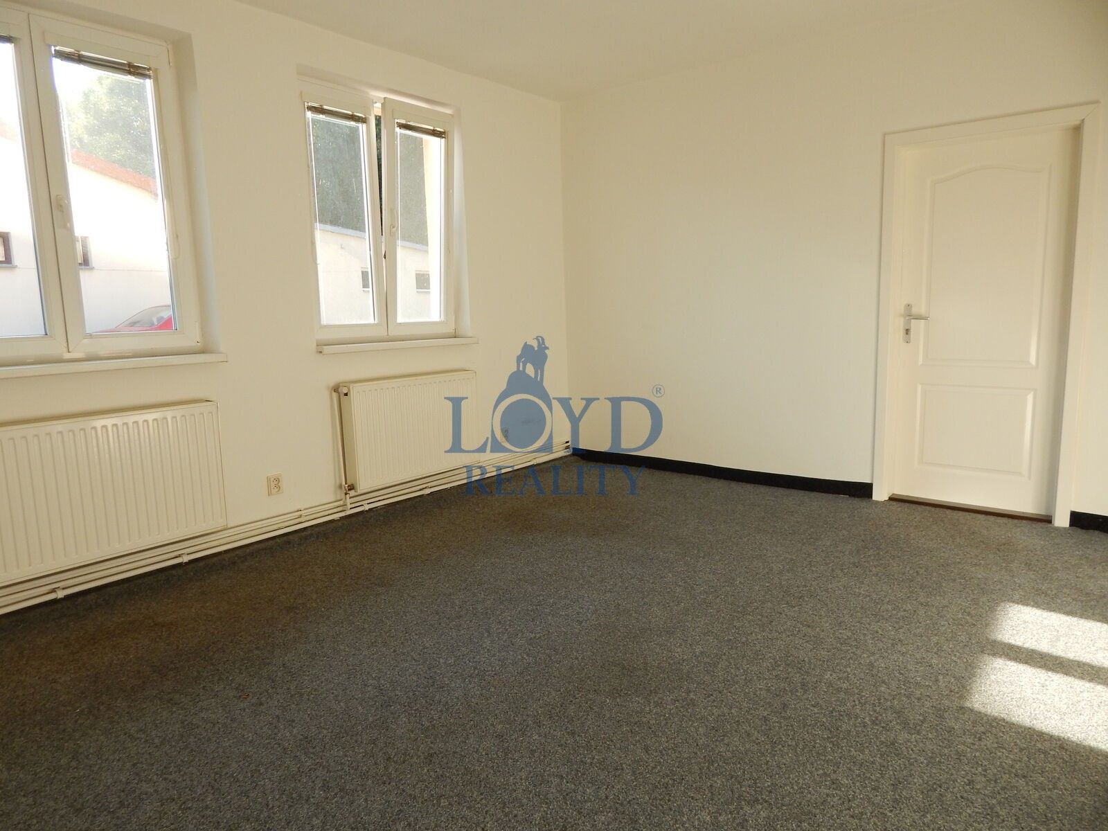 Kancelář · 21 m² · Nádražní, Karlovy Vary Stará Role - 3