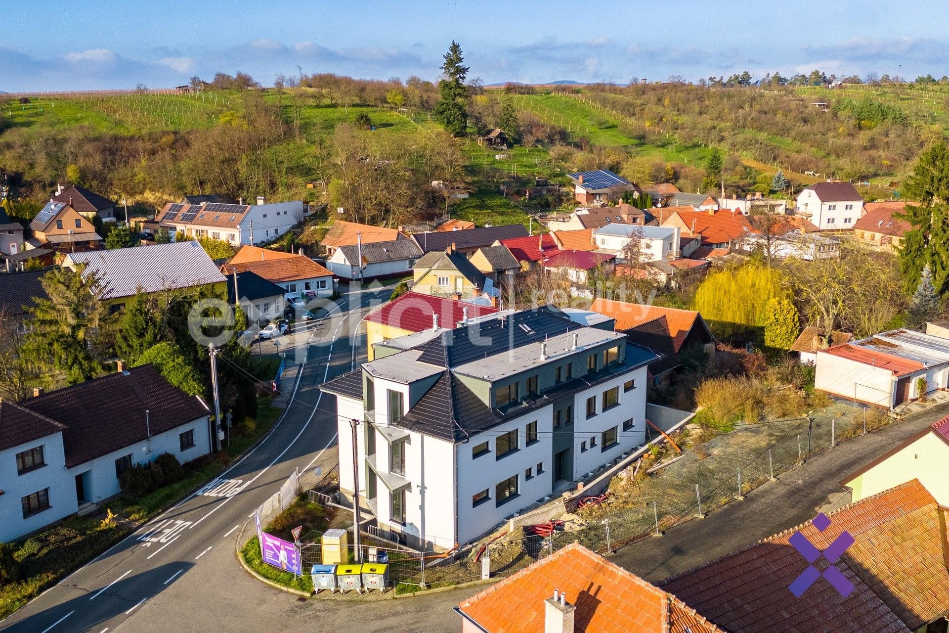 Prodej byt 2+kk - Ježov, 48 m²