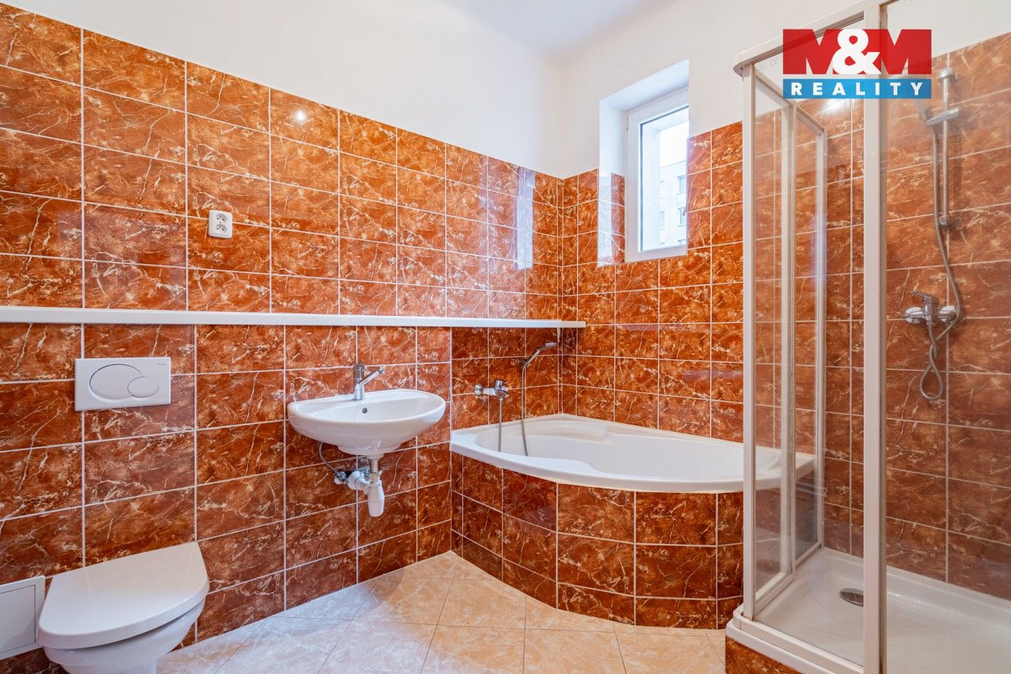 Prodej byt 3+1 - Nerudova, České Budějovice, 68 m²