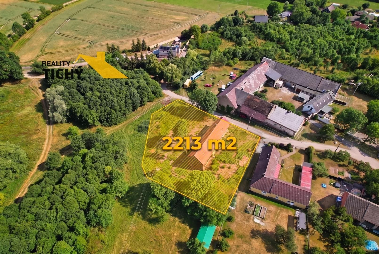 Pozemek pro bydlení, 2 213 m²