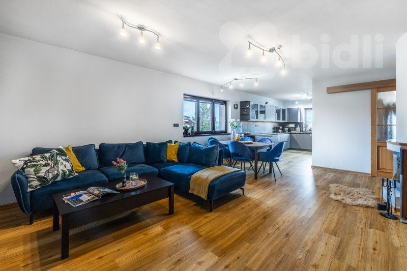 Rodinný dům · 390 m² · Zbizuby - 4