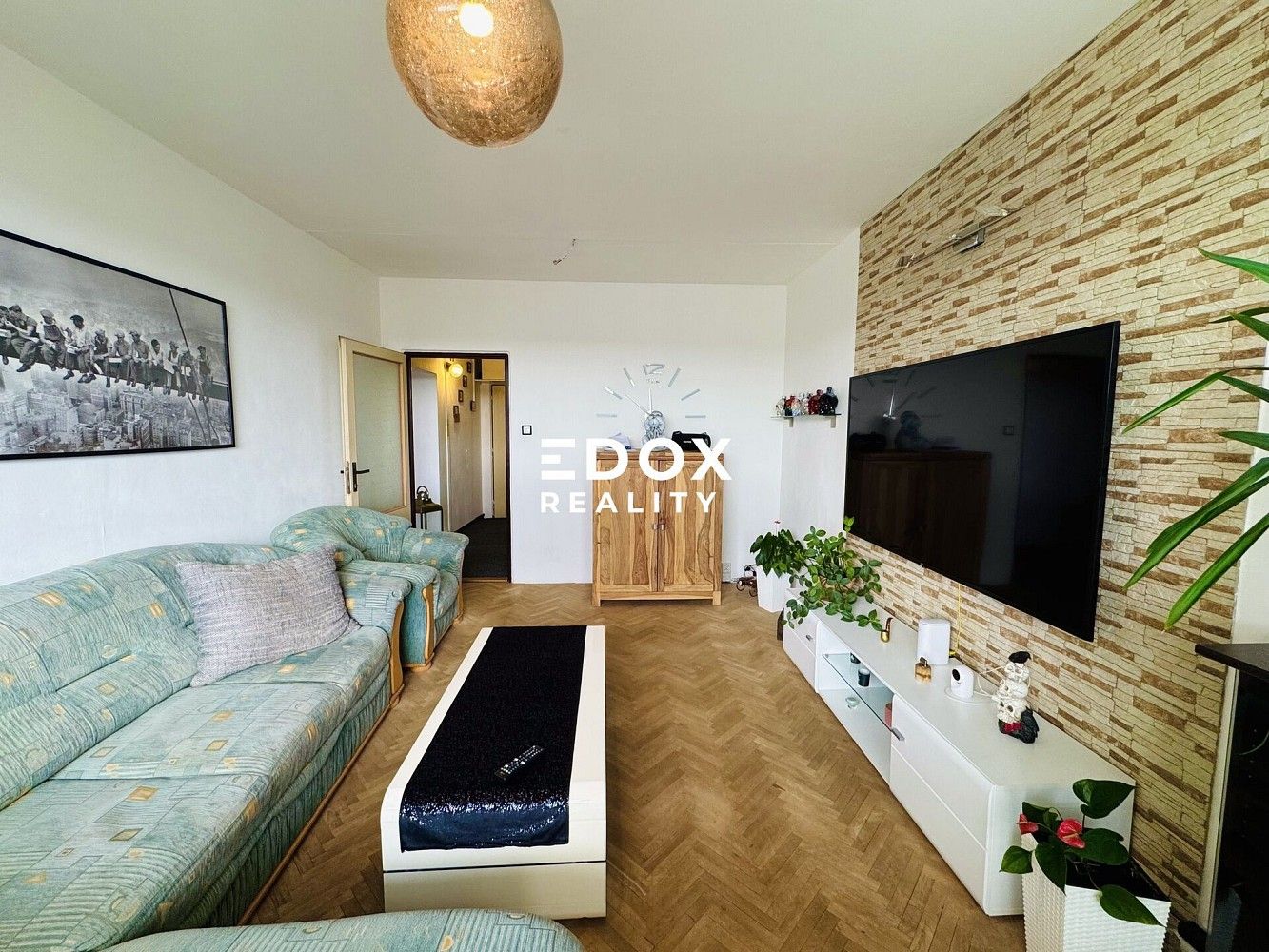 3+1, Komenského náměstí, Říčany, okres Praha-východ, 64 m² - 2