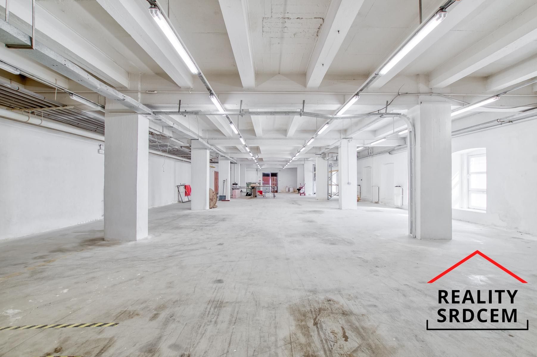 Sklady, Rybářská , Opava, 362 m²