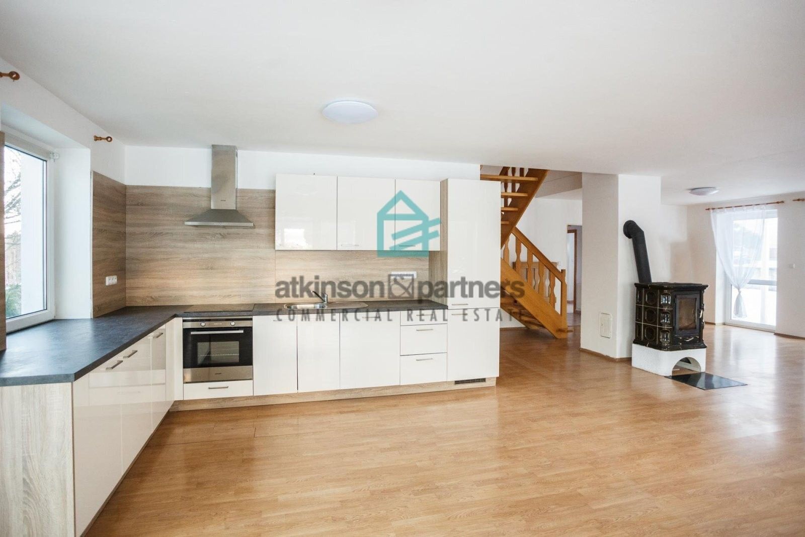 Pronájem rodinný dům - Kodetka Okružní, Hlincová Hora, 290 m²