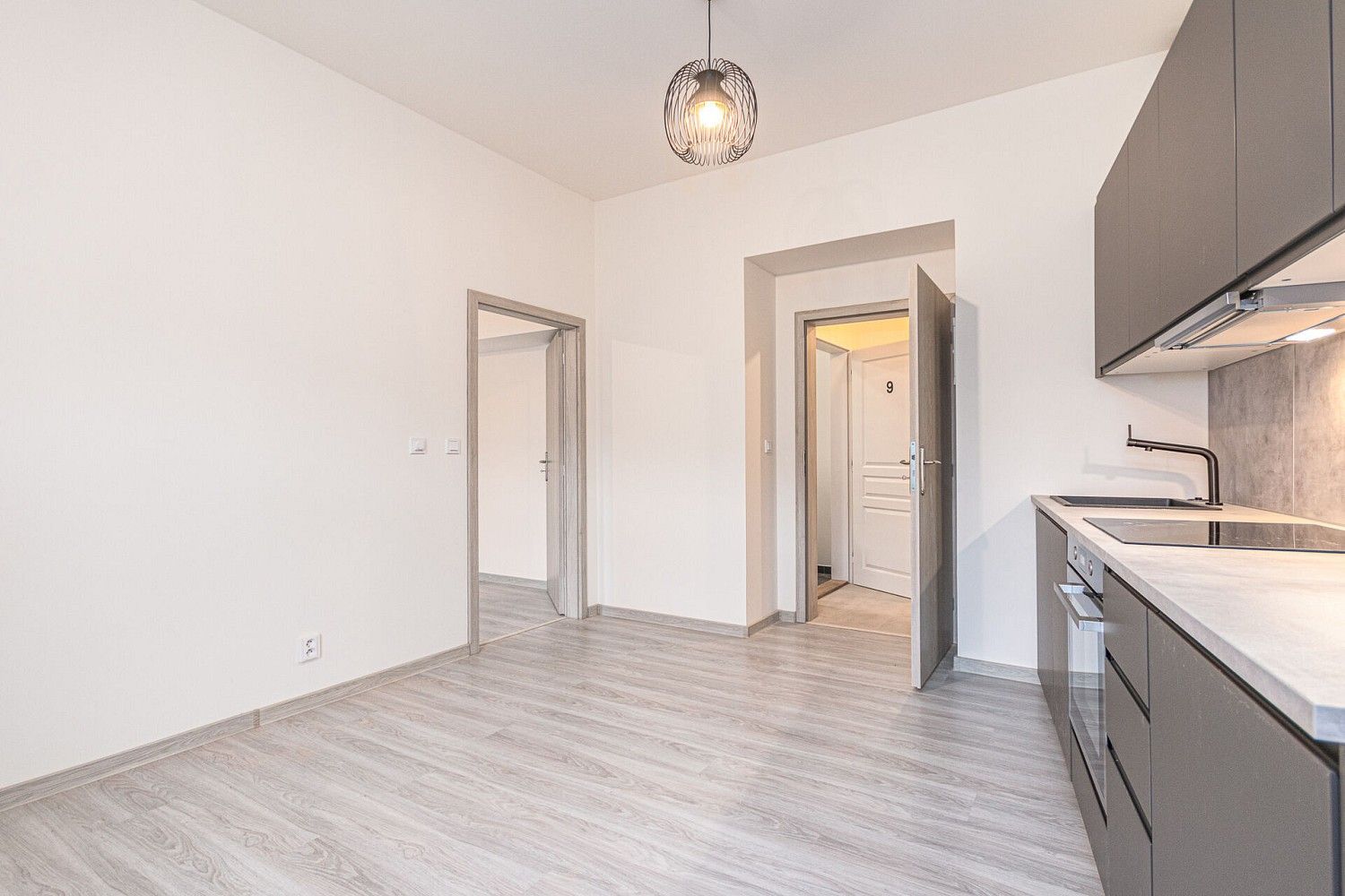 Prodej byt 2+kk - Praha - Vršovice, okres Praha 10, Hlavní město Praha, 36 m² - 2