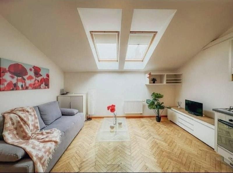 Byt 2+kk · 60 m² · Tyršova, Praha - 3