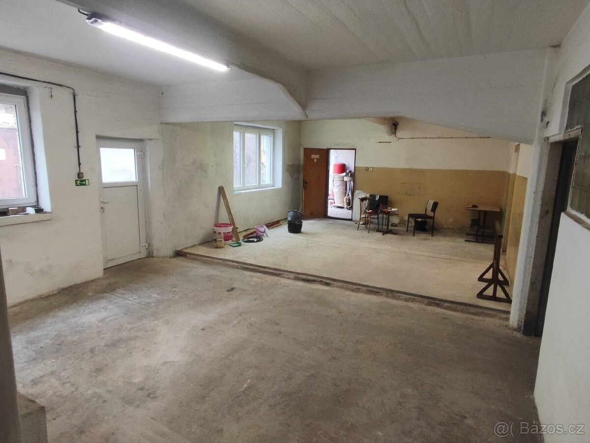 Pronájem sklad - Chodov, 357 35