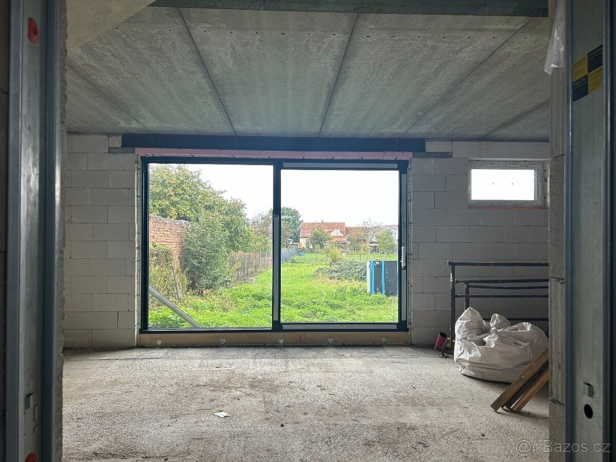 Prodej rodinný dům - Mikulčice, 696 19