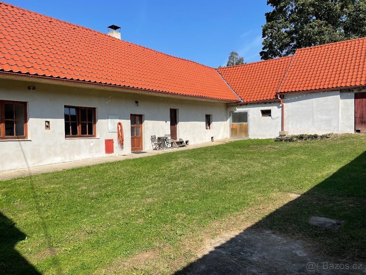 Chaty, Černovice u Tábora, 394 94 - 2