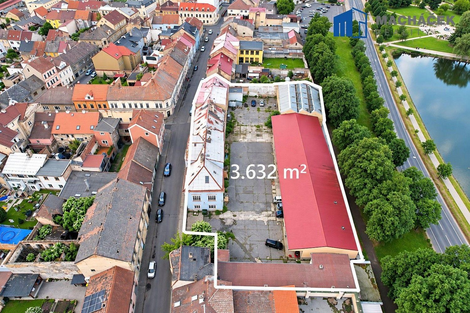 Rodinný dům, 2 493 m²