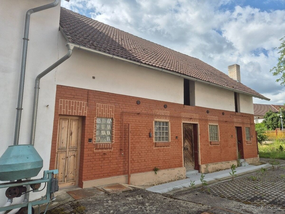 Prodej rodinný dům - Lovosice, 410 02