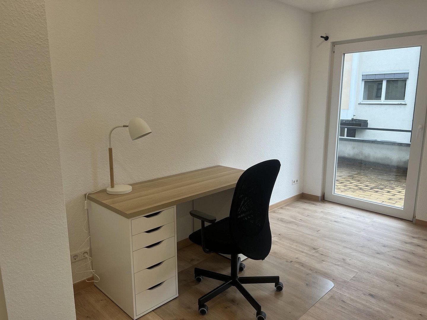 Byt 4+1 · 105 m² · , Bádensko-Württembersko - 4