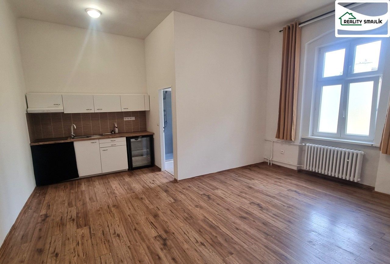 Kancelář · 28 m² · Svobody 520, Cheb - 3