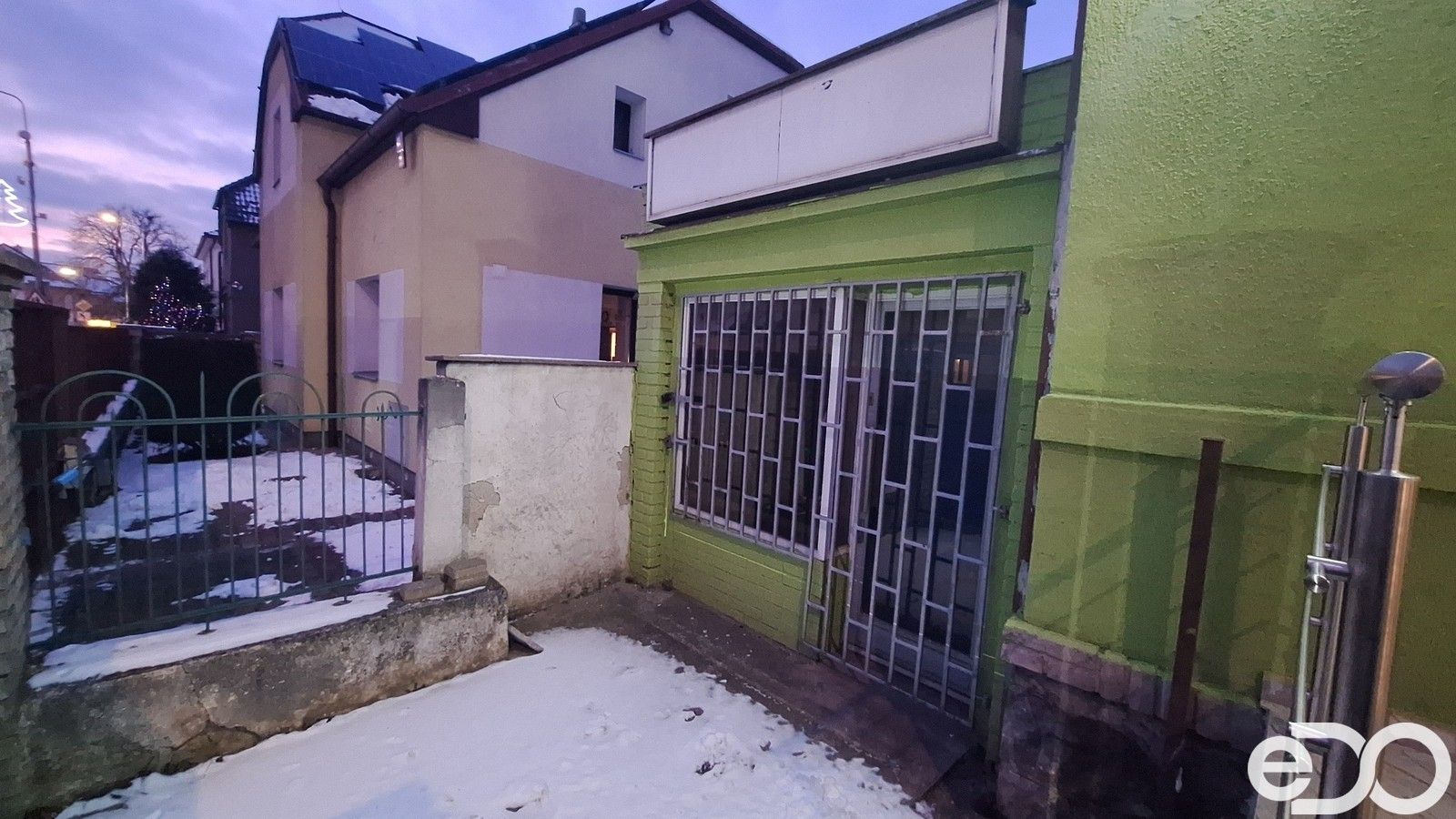 Pronájem obchodní prostory - Náchodská, Praha, 13 m²