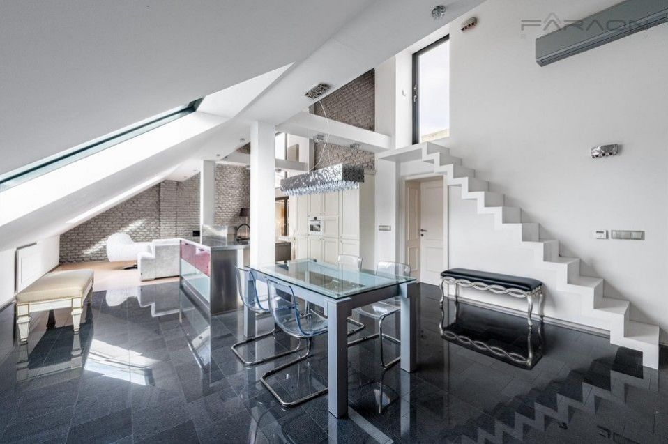 3+kk, Křemencova, Praha, 162 m² - 1