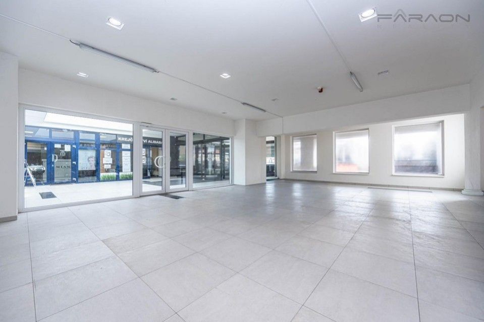 Obchodní prostory, Prusíkova , Praha Stodůlky, 102 m²