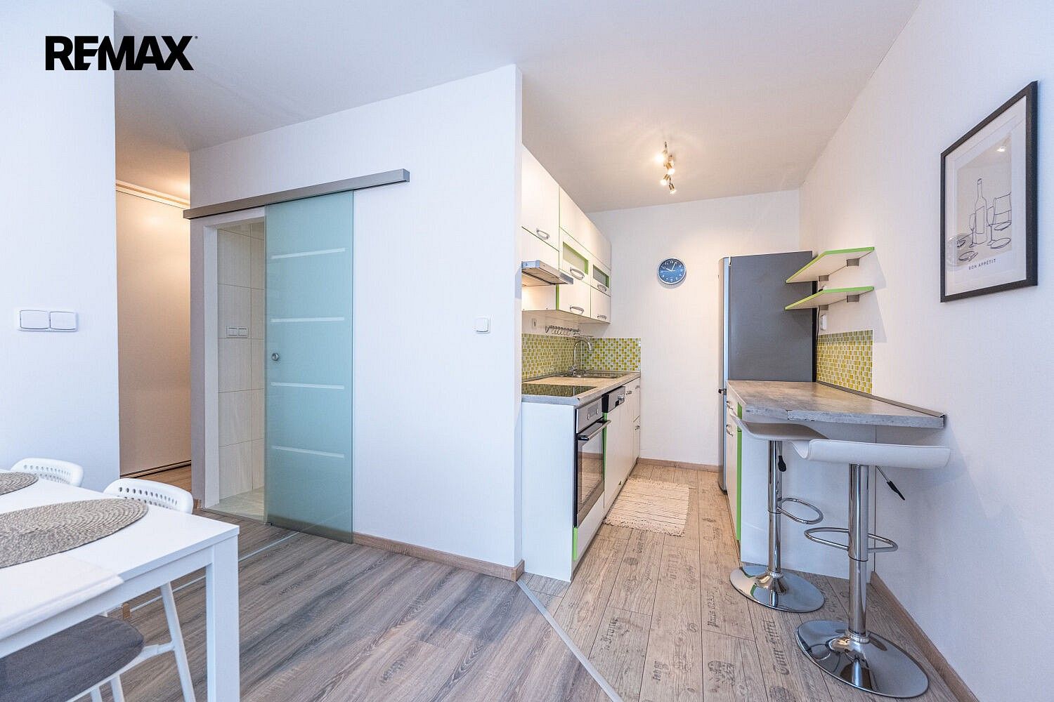 2+kk, Nad přehradou, Praha 10 - Horní Měcholupy, 44 m² - 2