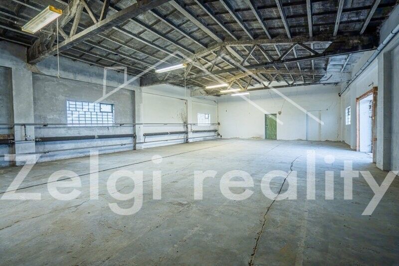 Sklady, Uherské Hradiště, 686 06