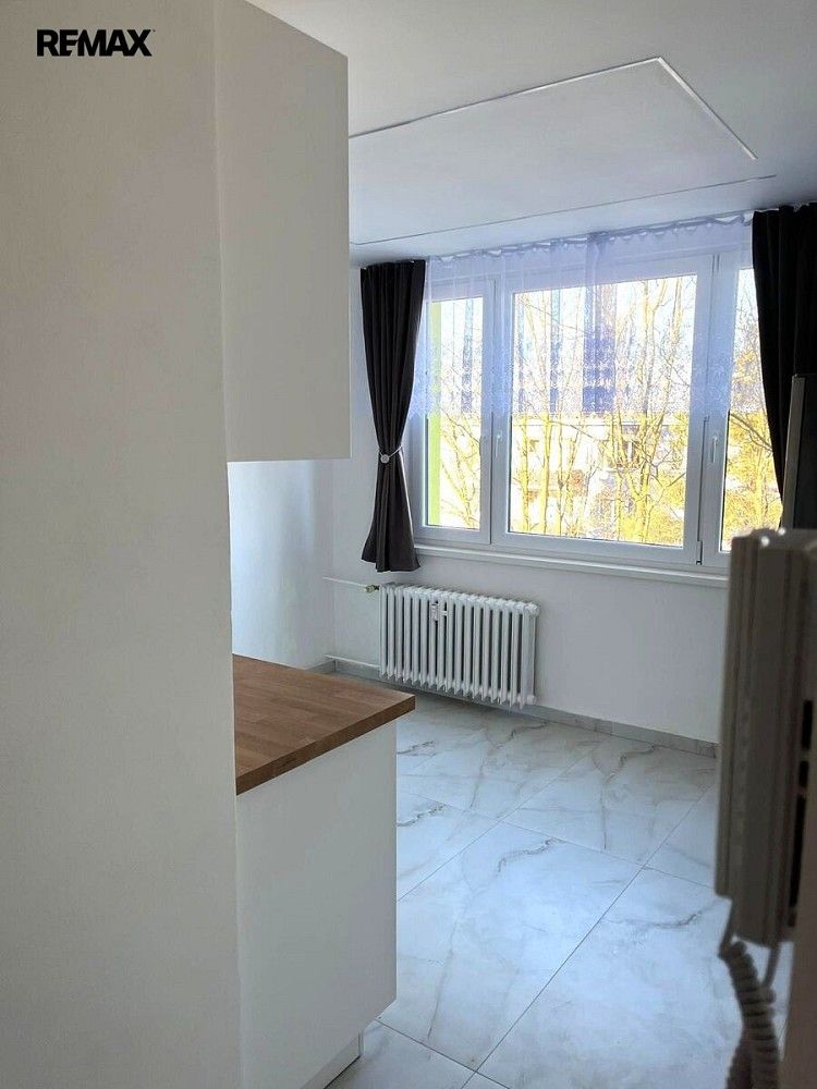 Pronájem byt 2+1 - Jindřichův Hradec - Jindřichův Hradec II, Jihočeský kraj, 40 m² - 5