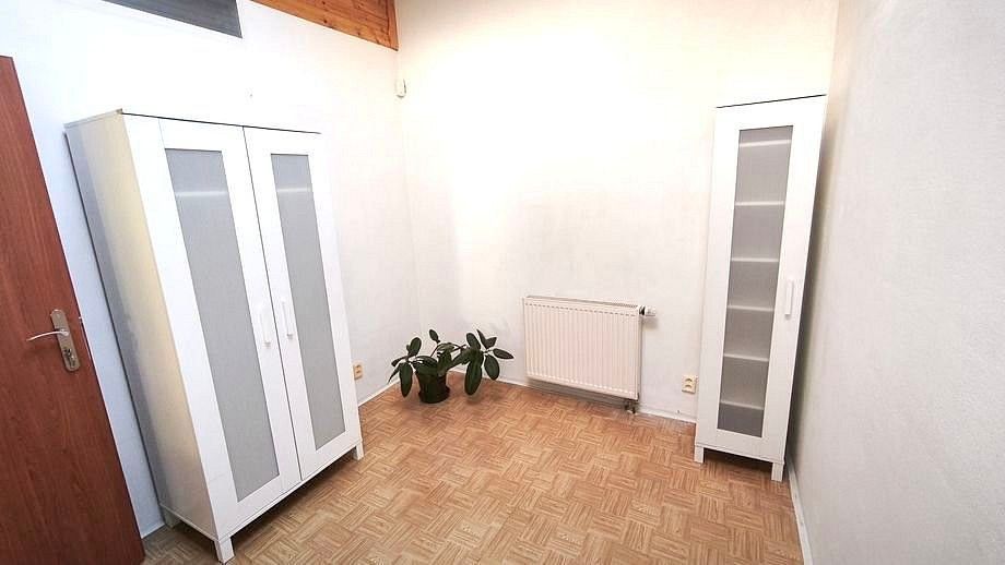 1+kk, Hrádková, Praha 9 - Újezd nad Lesy, 16 m² - 2