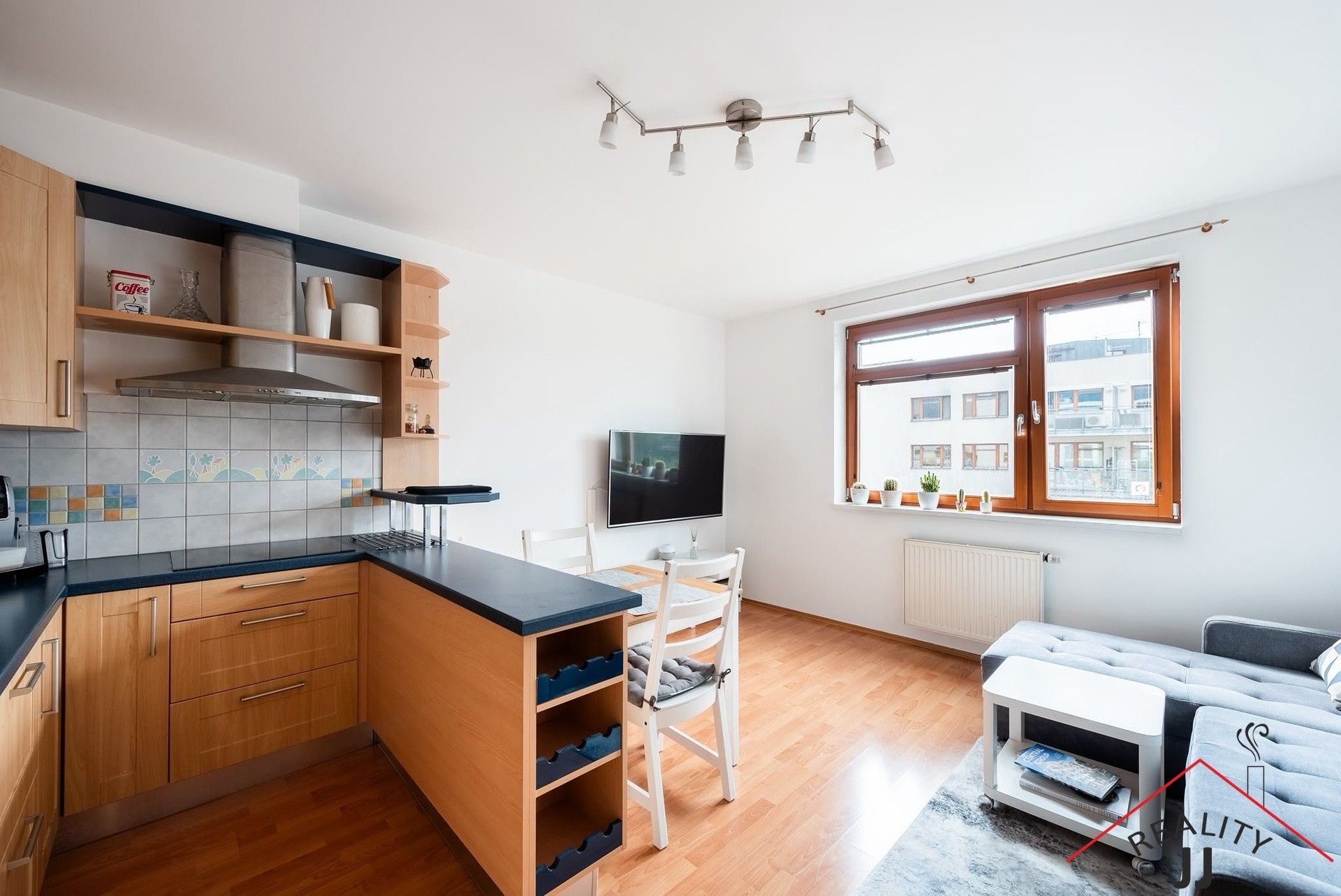 Byt 2+kk · 42 m² · Neumannova, Praha - 3