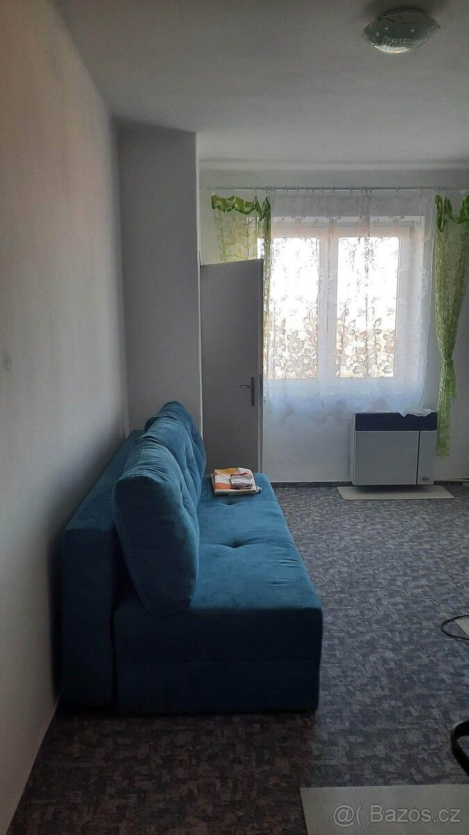 Pronájem byt 1+kk - Pardubice, 530 02, 28 m²
