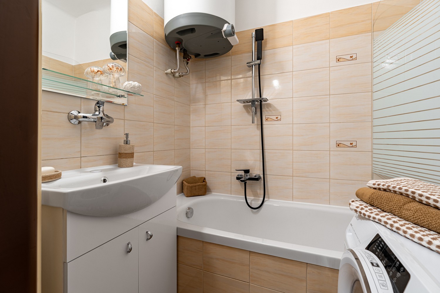 Prodej byt 2+kk - Jugoslávská, Dobřichovice, okres Praha-západ, 36 m² - 5