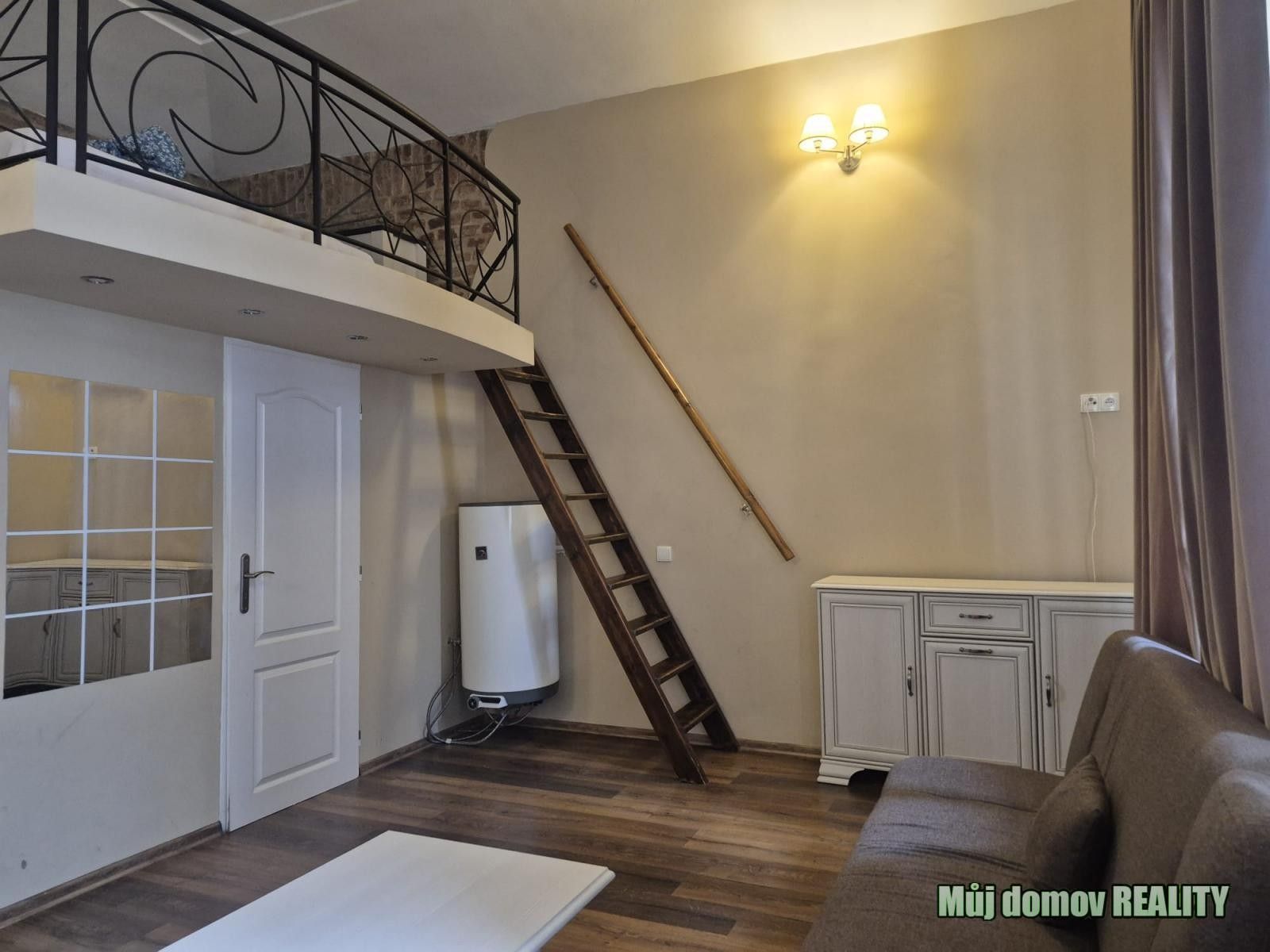 Pronájem činžovní dům - Křižíkova, Praha, 650 m² - 5