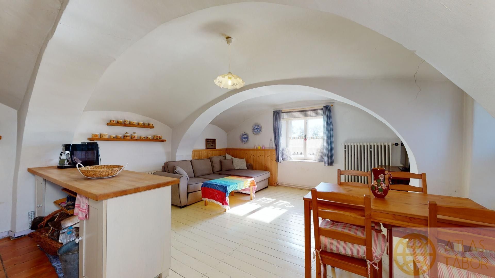 Pronájem rodinný dům - Debrník, Hlavatce, 350 m² - 5