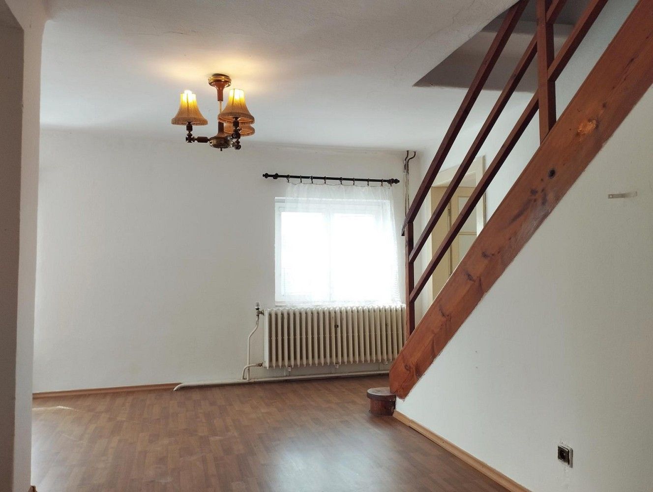 Prodej rodinný dům - Úvaly, okres Praha-východ, Středočeský kraj, 301 m² - 5