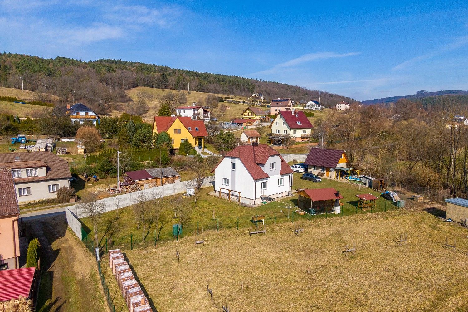 Rodinné domy, Ludkovice, okres Zlín, 182 m² - 1