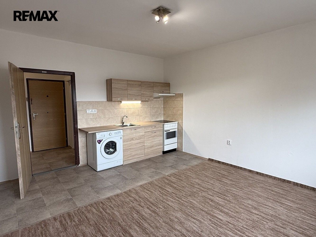 2+kk, Ústí nad Labem - Bukov, Ústecký kraj, 42 m² - 2